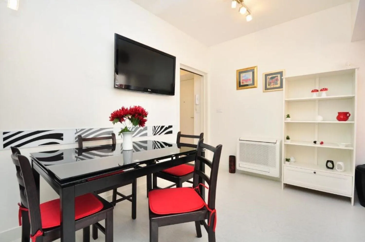 Apartment Ginestra- Central Cosy Split